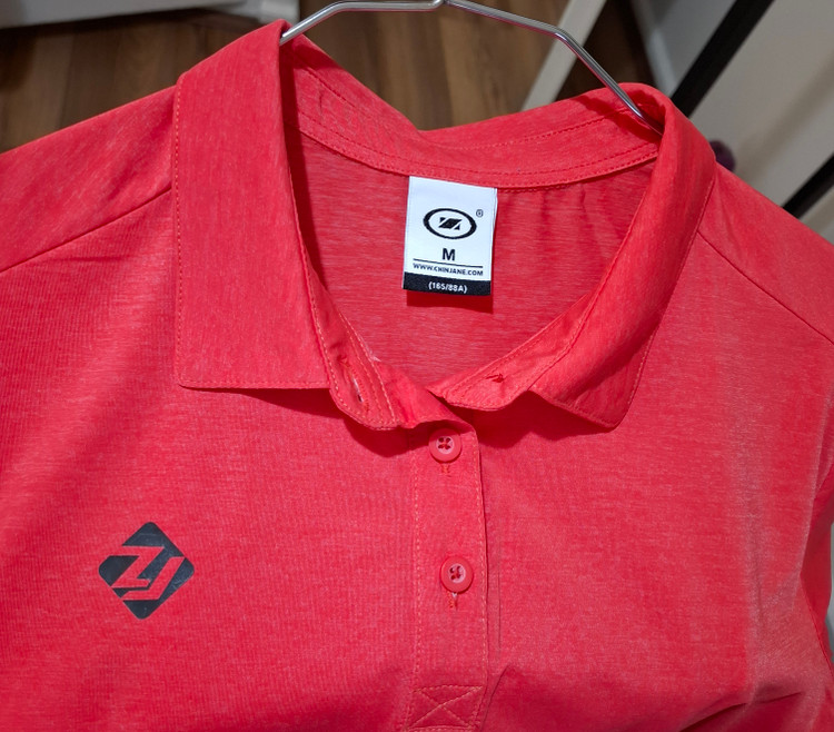 تیشرت یقه برگرد سه دگمه آستین کوتاه وارداتی